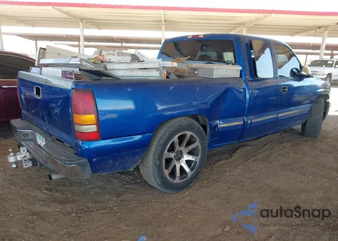 2000 Chevrolet Silverado 1500 Ls z USA, uszkodzony, nr VIN 2GCEC19T2Y1276308